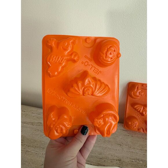 Lot of 3 VTG Jello Jiggler Molds - Picture 2 of 3